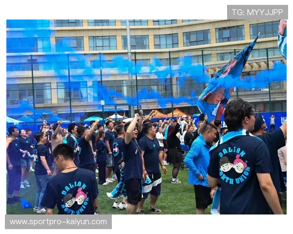 俱乐部开放日互动活动，球迷忠诚度培养策略